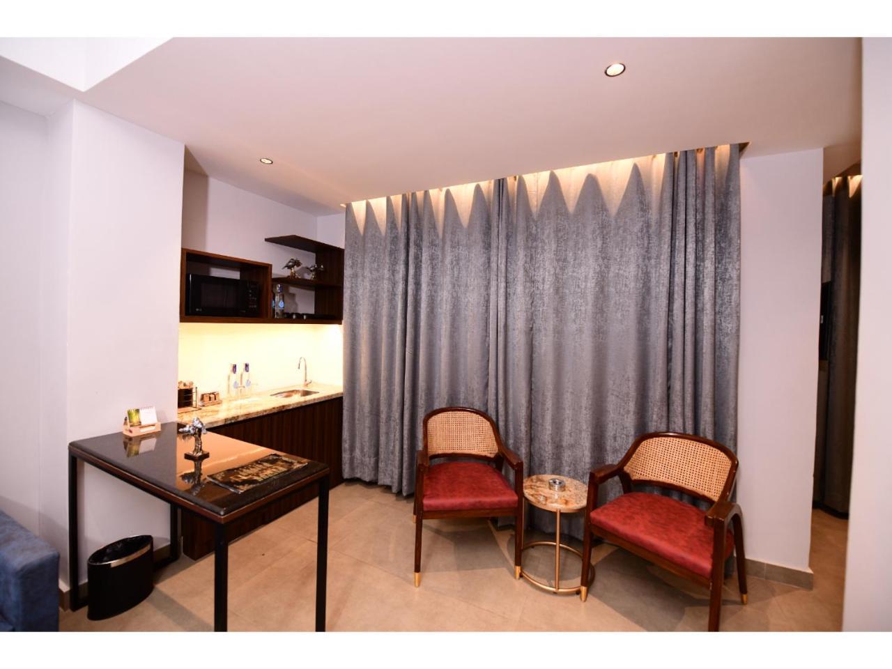 Belvedere Suites Большая Нойда Экстерьер фото